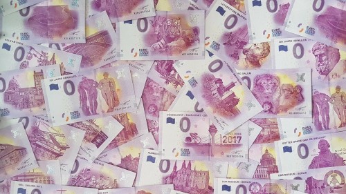 0 euro  x 10 pakiet inwestora 2018-19
