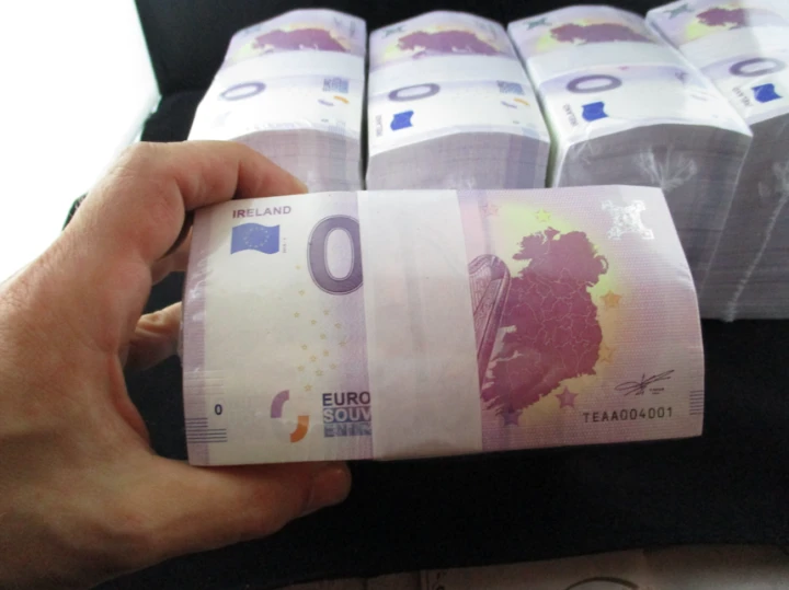 0 euro  x 100 pakiet inwestora 2018-19