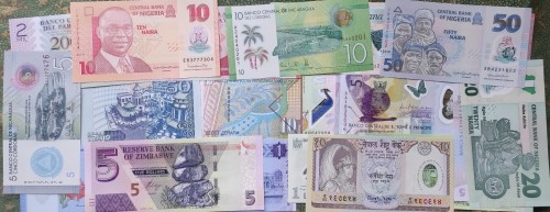 Banknoty Polimerowe x20 każdy inny UNC