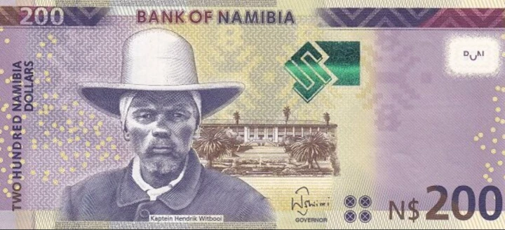 Namibia 200 dolarów Antylopowiec koński 2018 P-15c