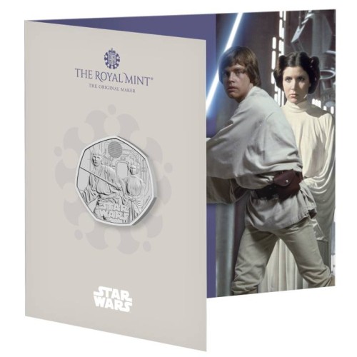 Rewers monety przedstawia Luke'a Skywalker'a i Księżniczkę Leia'ę i napis "STAR WARS" oraz informacje na temat praw autorskich należących do Lucas film Ltd.