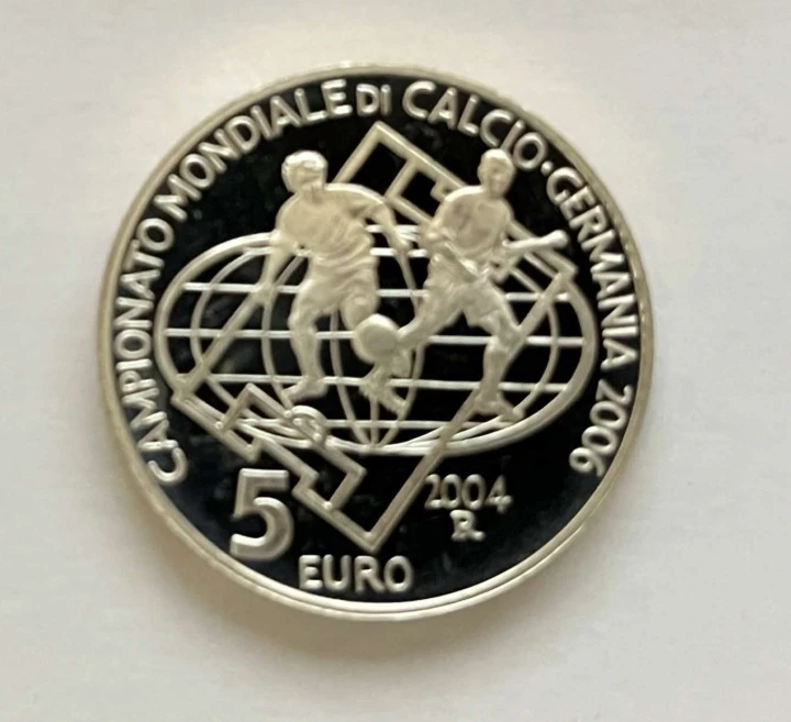 San Marino 5 euro Mundial 2006 2004